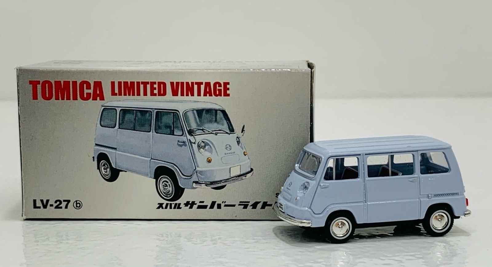 2JGLHoEJ4UsUxAfCGcvLg6